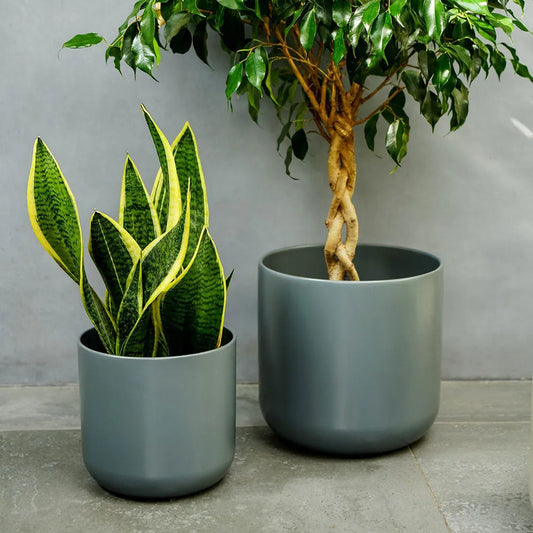 Lisbon Planter Charcoal 26cm Height 26cm Dia