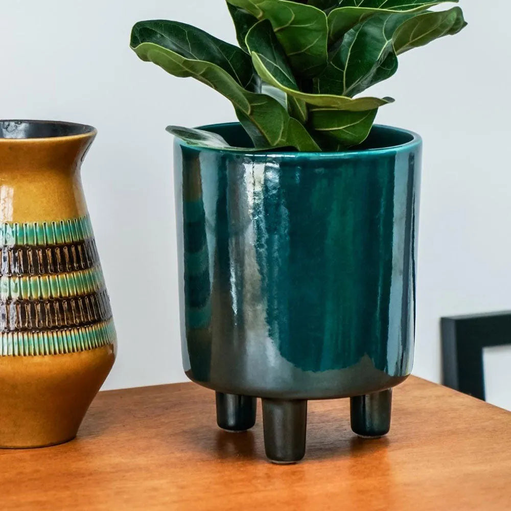 Pisa Emerald Planter 24cm Height 20cm Dia